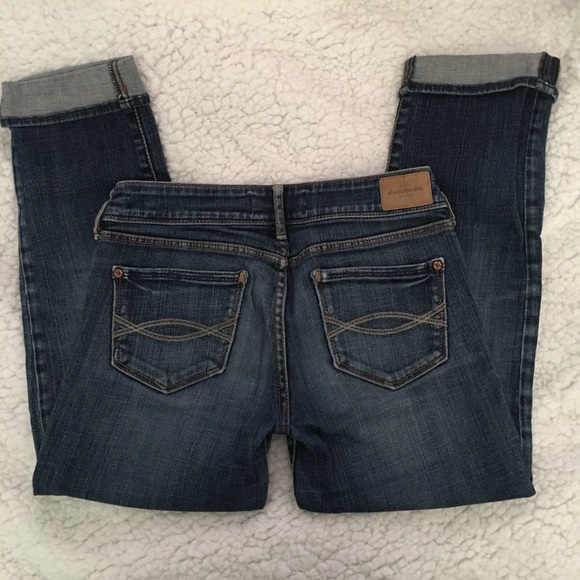 Abercrombie kids Cropped Jeans - Picture 2 of 5